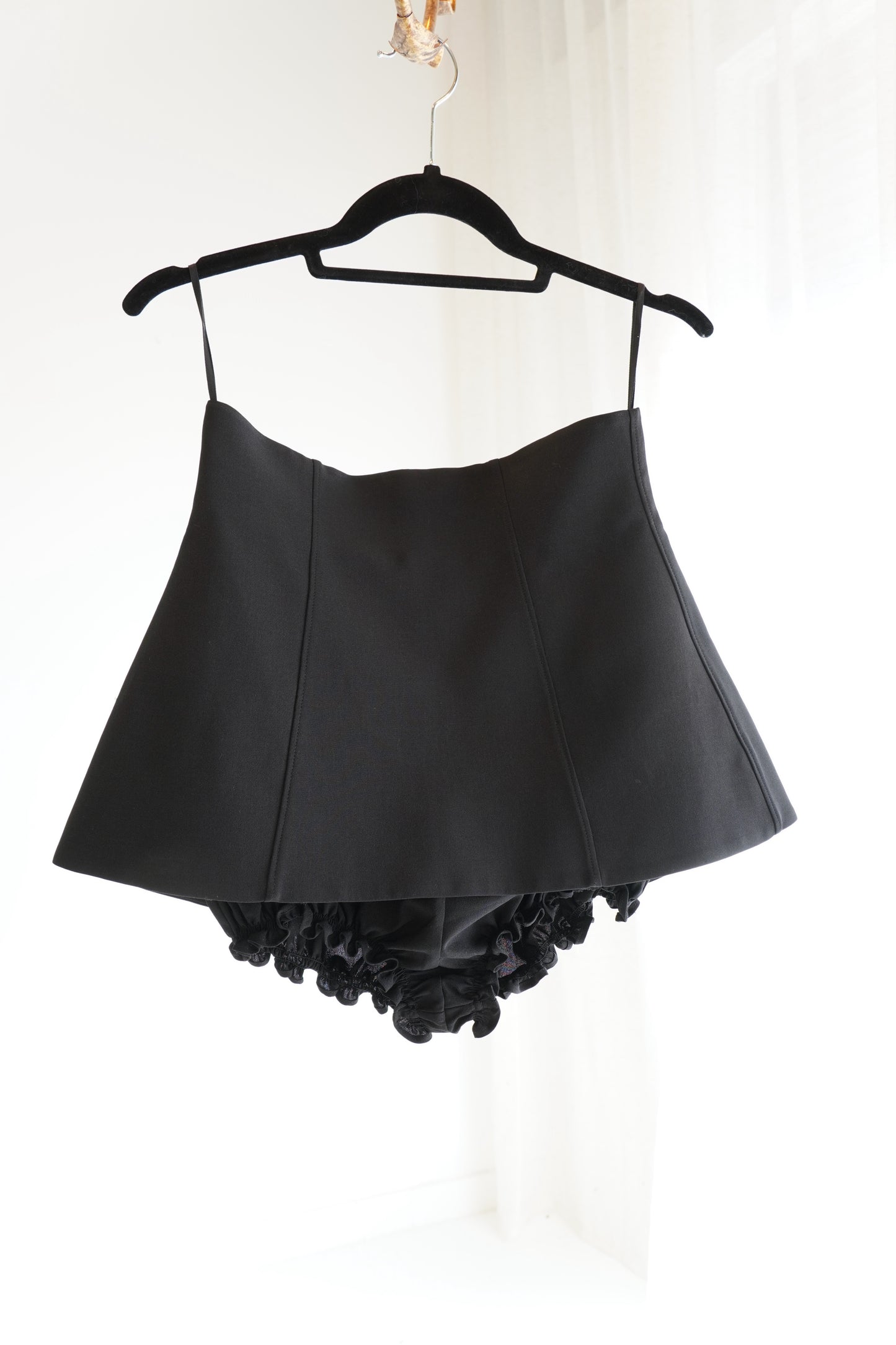 Shushu/Tong Black Ruffle Trim Skort