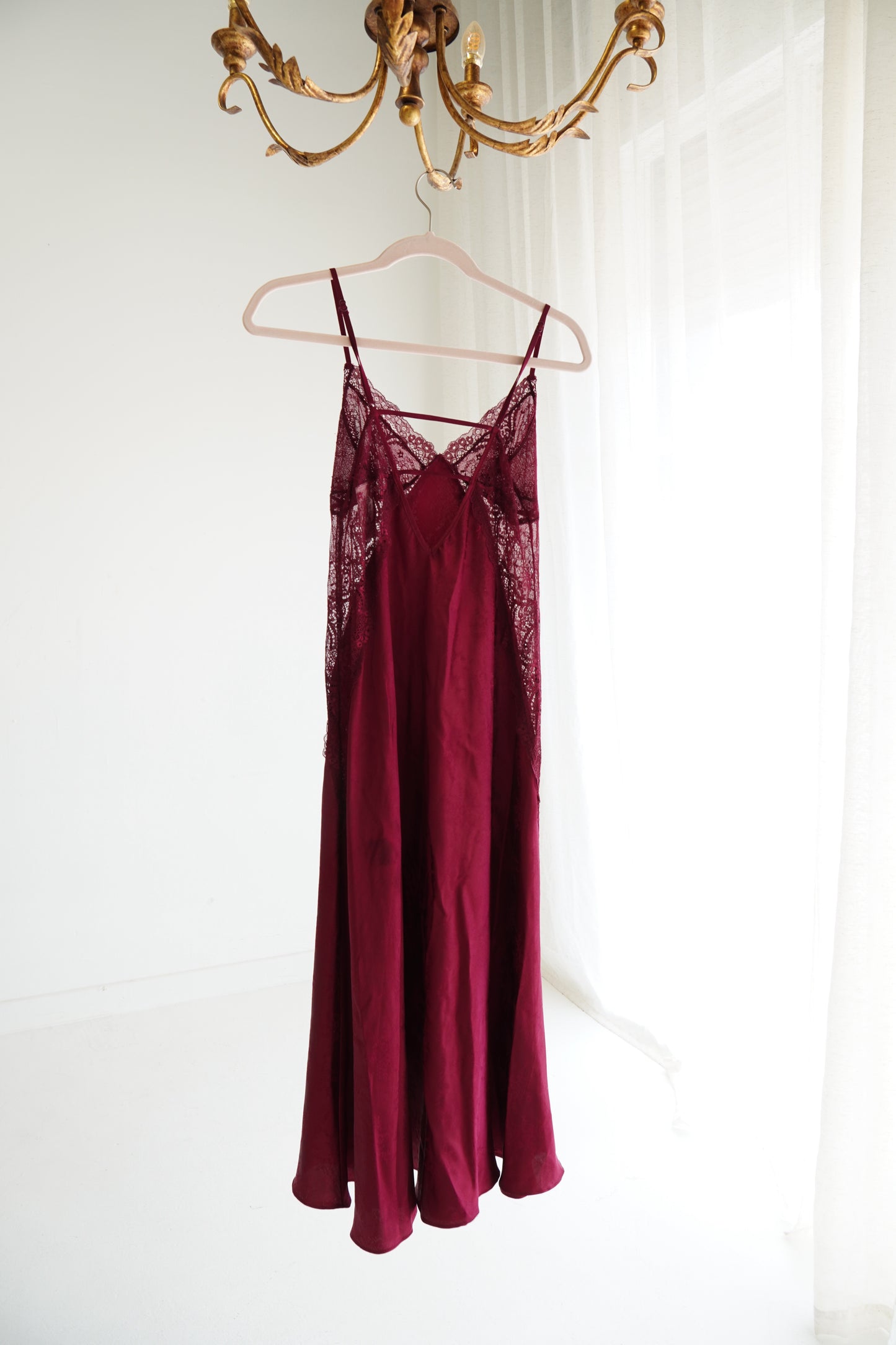 Jonquil by Diane Samandi Burgundy Slip Dress with Lace, Size XS